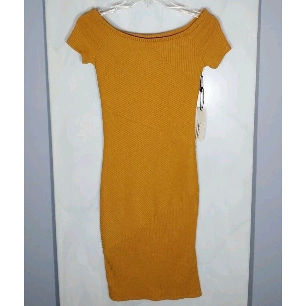 Haute Monde Ribbed Knit Bodycon Dress S Mustard Off Shoulder Midi NWT